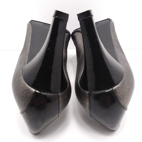 STUART WEITZMAN Pewter & Black Patent Logo Rubber Sole Elastic Sides Pum… - Picture 11 of 15
